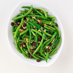 Green Bean and Walnut Salad