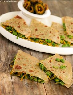 Green Pea and Carrot Paratha