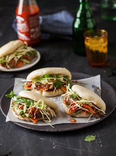 Gua bao with hoisin and ginger pulled pork