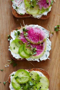 Herbed Goat Cheese & Radish Tartines (Gluten-free