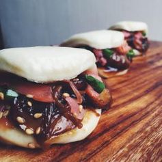 Hoison Glazed Mushroom Vegetarian Steamed Bun