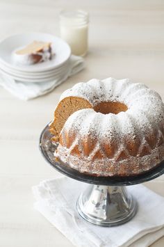 Honey Gingerbread Bundt Cake