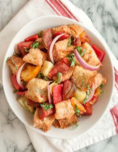 How To Make Panzanella (Italian Bread Salad