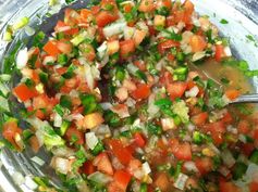 How to Make Pico De Gallo (Fresh Salsa