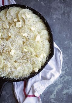 How to Make Scalloped Potatoes with Parmesan Cheese