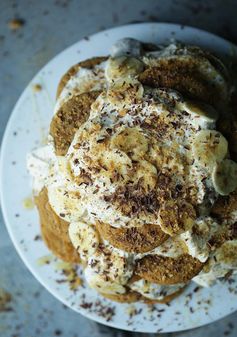 Ice Box Cake with Peanut Butter Cookie Recipe and Banana Cream