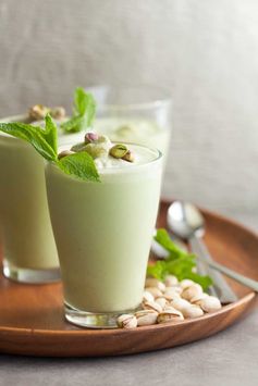 Iced Matcha Mint Pistachio Frappe (Dairy-Free