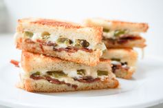 Jalapeno Popper Grilled Cheese with Bacon