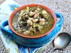 Kale & Cannellini Bean Soup