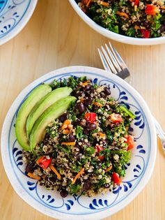 Kale and Quinoa Salad with Black Beans