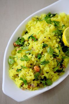 Kanda Poha Recipe Maharashtrian Style