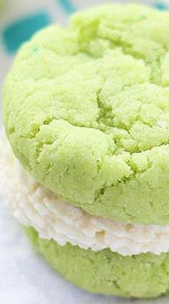 Key Lime Whoopie Pies with Macadamia Nut Buttercream