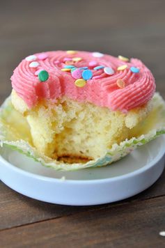 Light and Fluffy Yellow Cupcakes