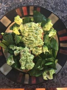 Lime Avocado Chicken with Spinach and Broccoli