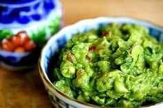 Magic Bullet Speedy Guacamole