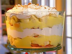 Mama Daisy's Banana Pudding