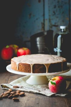 Maple apple almond cake