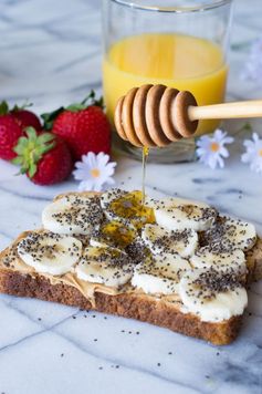 Maple Peanut Butter Banana Toast (with Chia Seeds!