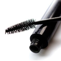 Mineral-Based Lavender Homemade Mascara