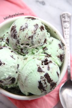 Mint Cookies and Cream Ice Cream