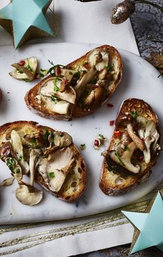 Mushroom crostini