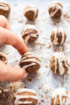 No Bake Healthy Pumpkin Spice Truffles