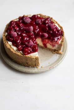 No Bake Raspberry Cheesecake with Amaretti Crust