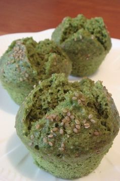 Oatmeal, Matcha, and White Sesame Steamed Bread