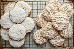 Old Fashioned Iced Oatmeal Cookies (traditional and gluten free recipes