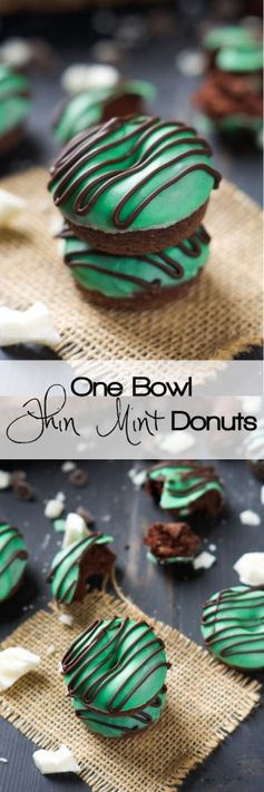 (One Bowl Mini Thin Mint Donuts