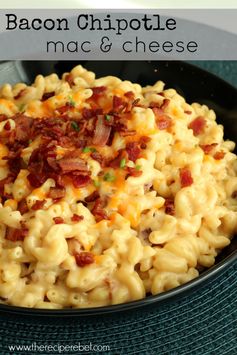 One-Pot Bacon Chipotle Mac & Cheese