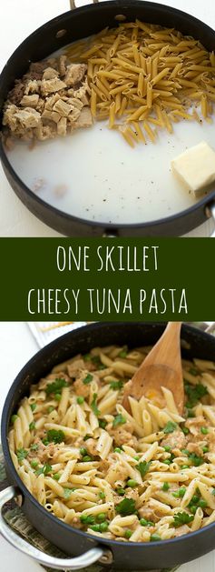 (One Skillet Cheesy Tuna Pasta