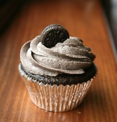 Oreo Cupcakes With Oreo Buttercream