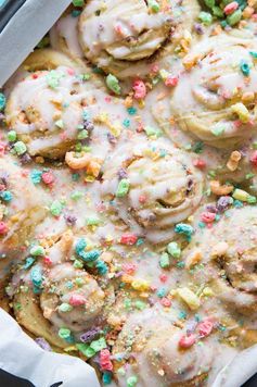 Overnight Fruit Loop Sweet Rolls (made with Cereal Milk