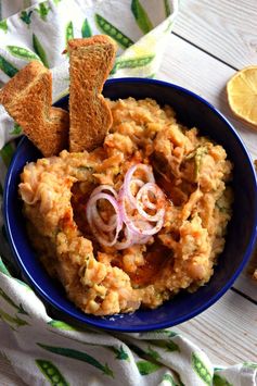 Pakistani Aloo Bharta (Spiced Mashed Potatoes