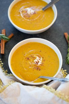 Paleo vegan butternut squash soup