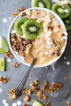 Papaya-Lime Smoothie Bowl with Toasted Cashew-Quinoa Cereal