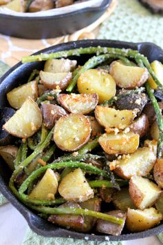 Parmesan Crusted Potatoes And Asparagus