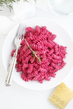 Pasta with Creamy Roasted Beet Sauce