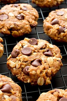 Peanut Butter Chocolate Chip Oatmeal Cookies (Vegan, Gluten Free