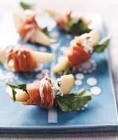 Pears With Blue Cheese and Prosciutto