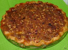 Pecan Praline Peach Pie