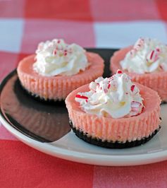 Peppermint Cheesecake Cups