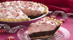 Peppermint-Mallow Chocolate Cream Pie