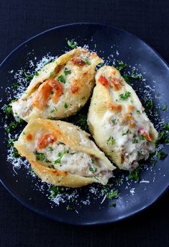 Philly Cheesesteak Stuffed Shells