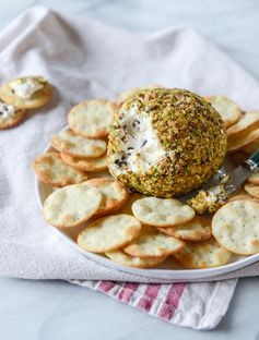 Pistachio Goat Cheese Ball