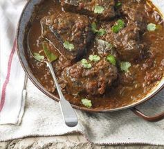 Portuguese braised steak & onions