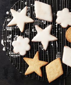 Pour-Over Sugar Cookie Icing