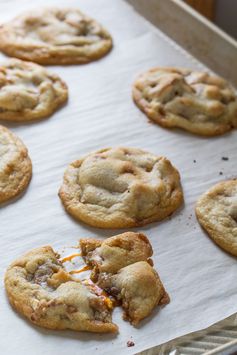 Pretzel Toffee Rolo Cookies