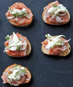 Prosciutto Crostini With Lemony Fennel Slaw